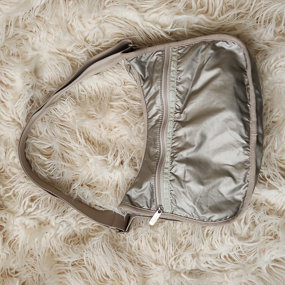 Le Sportsac Classic Hobo